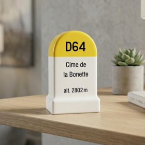 Borne kilométrique miniature souvenir de la cime de la bonette décoration