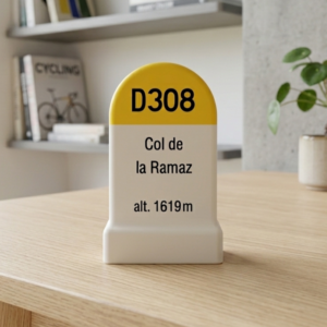 Borne kilométrique miniature souvenir du col de la Ramaz décoration