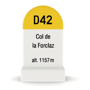 Borne kilométrique miniature du Col de la Forclaz, souvenir de cyclisme et de montagne